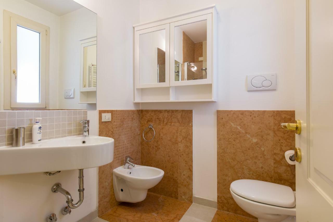Point Of View Apartment Verona Luaran gambar